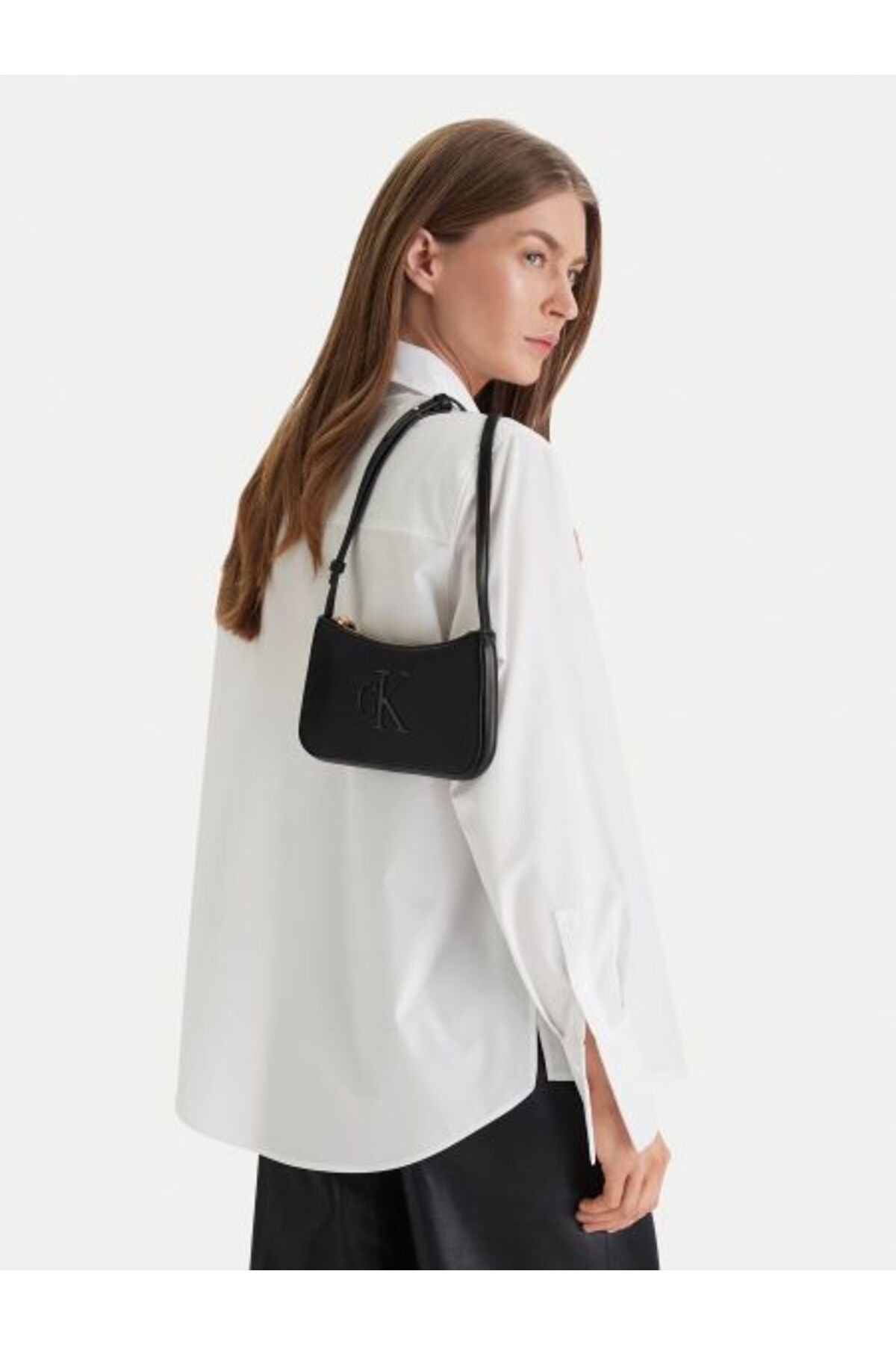 Calvin Klein Bold CK Mini Bag Kadın El Çantası LV04F1125G - Siyah