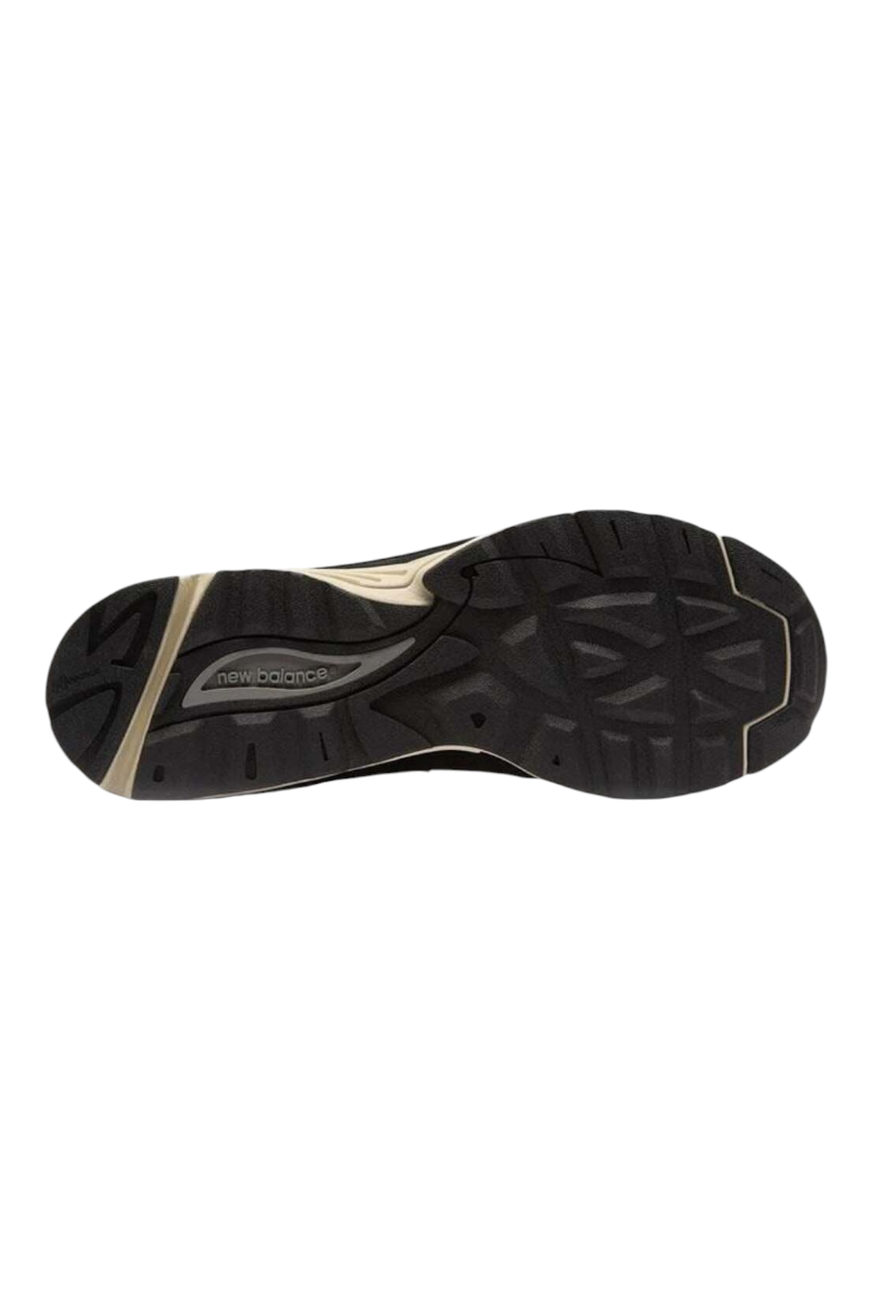Sporline New Balance CM878AB1 unisex siyah günlük ayakkabının kaymaz kauçuk dış taban ve ABZORB orta taban detayı