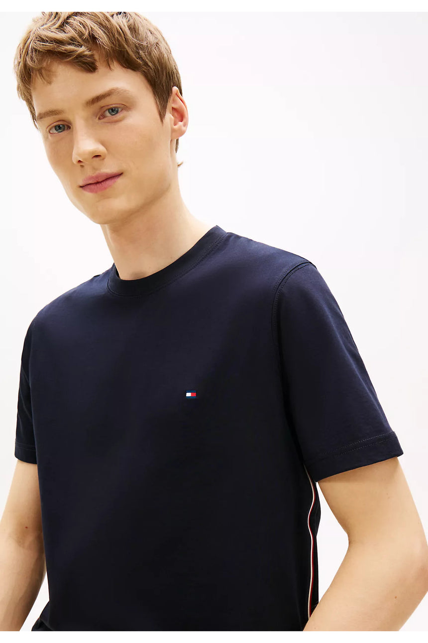 Tommy Hilfiger Erkek GLOBAL STRIPE TEE MW0MW42393DW5 - Koyu Lacivert