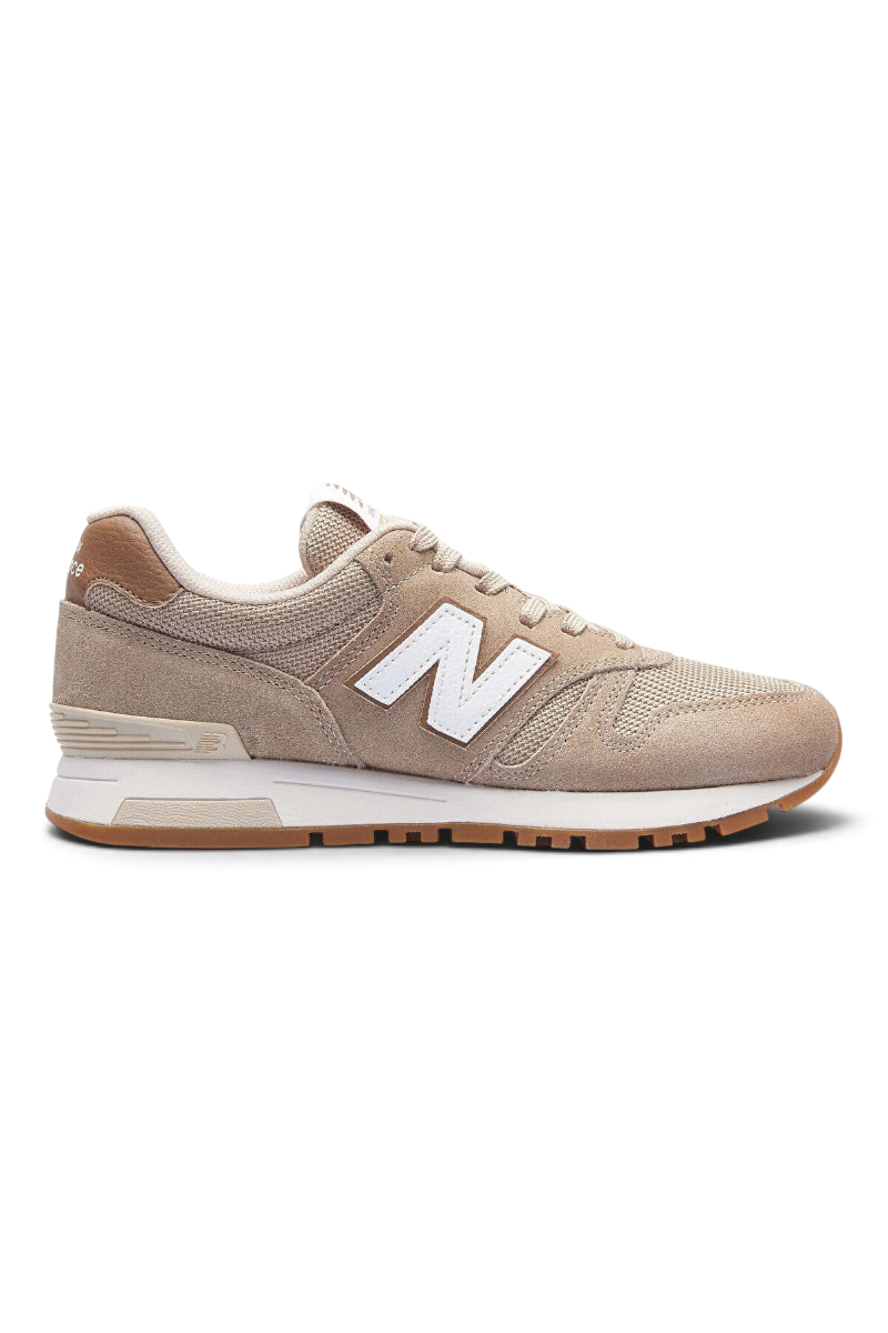Sporline New Balance ML565VTG bej ve beyaz süet detaylı erkek günlük spor ayakkabı, kauçuk tabanlı rahat tasarım.