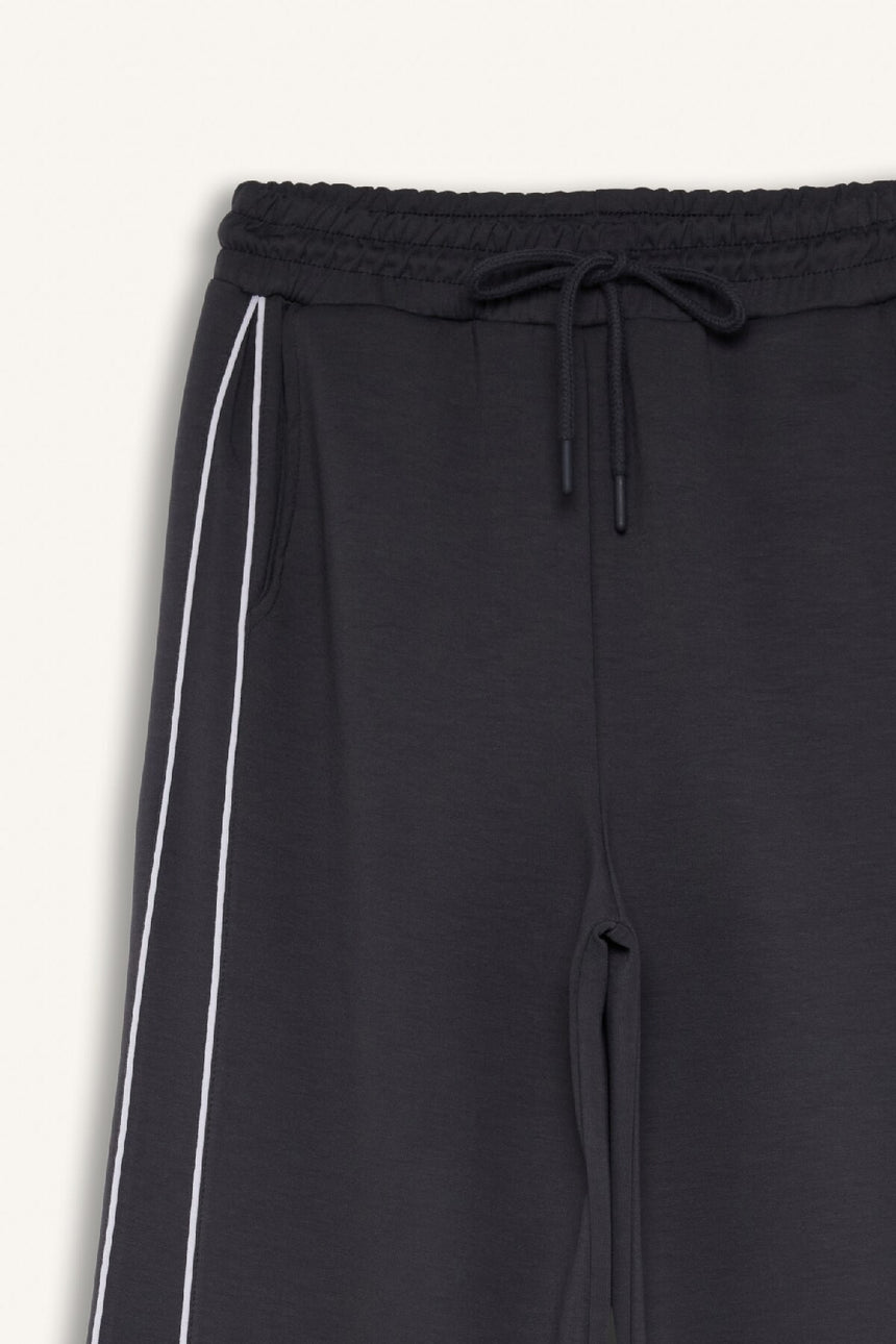 DeFacto Kadın Straight Pantolon D6668AX - Siyah