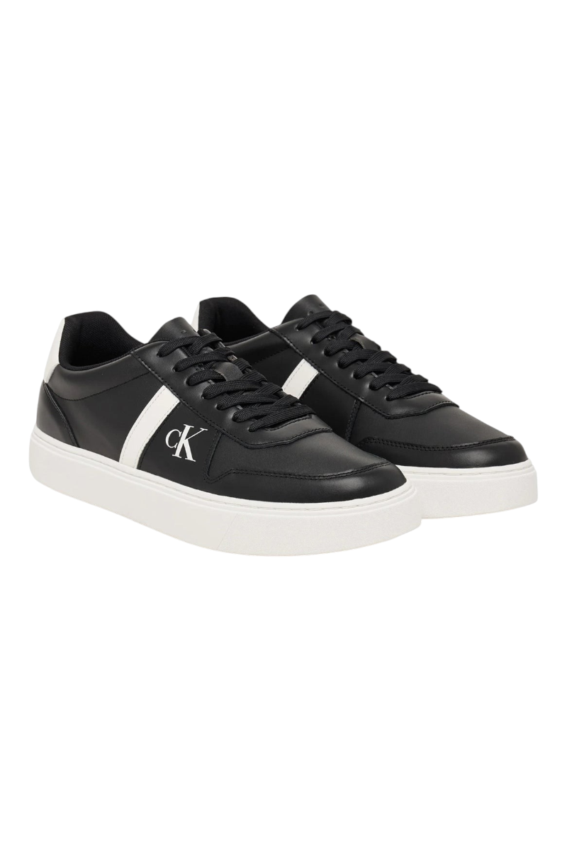 Sporline Calvin Klein siyah deri erkek sneaker, yan kısımlarında beyaz detaylar ve CK logolu şık tasarım.