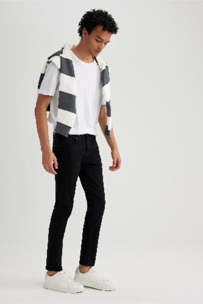 DeFacto R8763AZ Erkek Jean Pantolon - Siyah