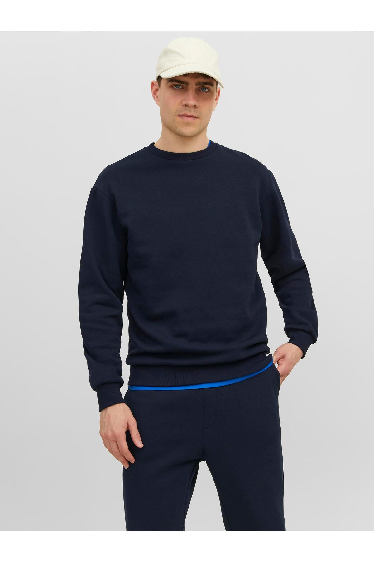 Jack & Jones Bradley Erkek Bisiklet Yaka Sweatshirt 12249341 - Koyu Lacivert