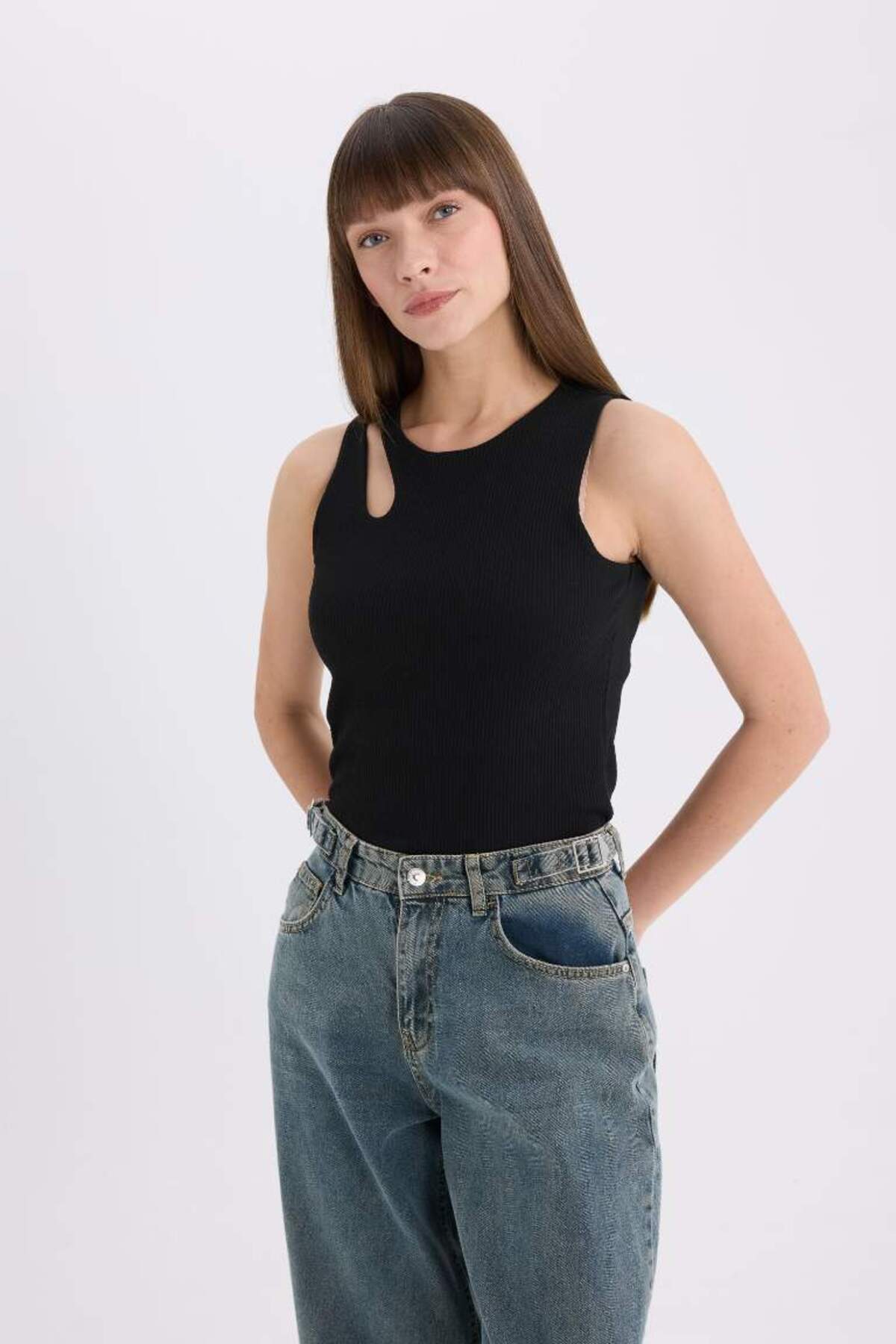 DeFacto Kadın Slim Fit Bluz A3422AX - Siyah
