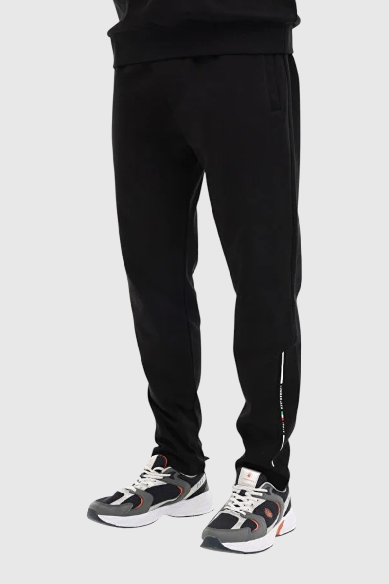 Sporline Lumberjack Renato siyah regular kesim erkek eşofman altı, polyester ve elastan karışımlı spor giyim.