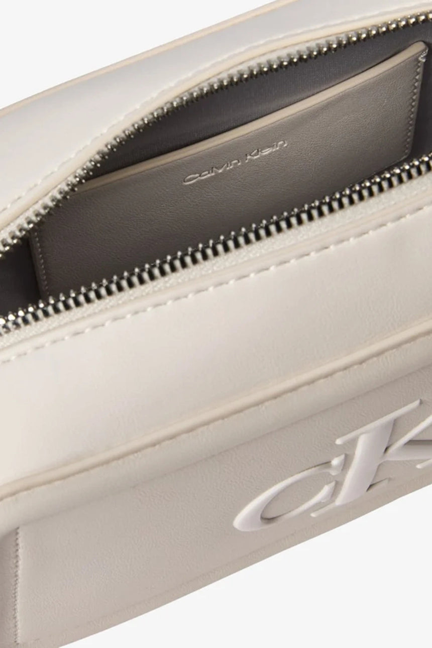 Calvin Klein Kadın BOLD CK CAMERA BAG LV04F3220G - Haki