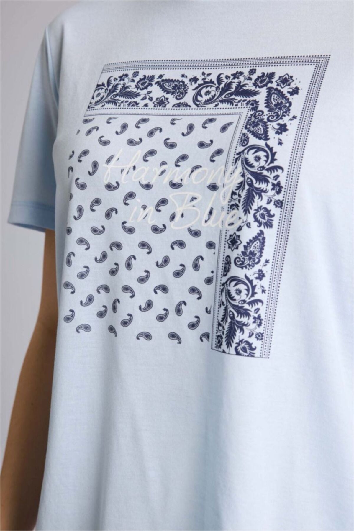 DeFacto Kadın Baskılı T-Shirt G2883AX - Açık Mavi