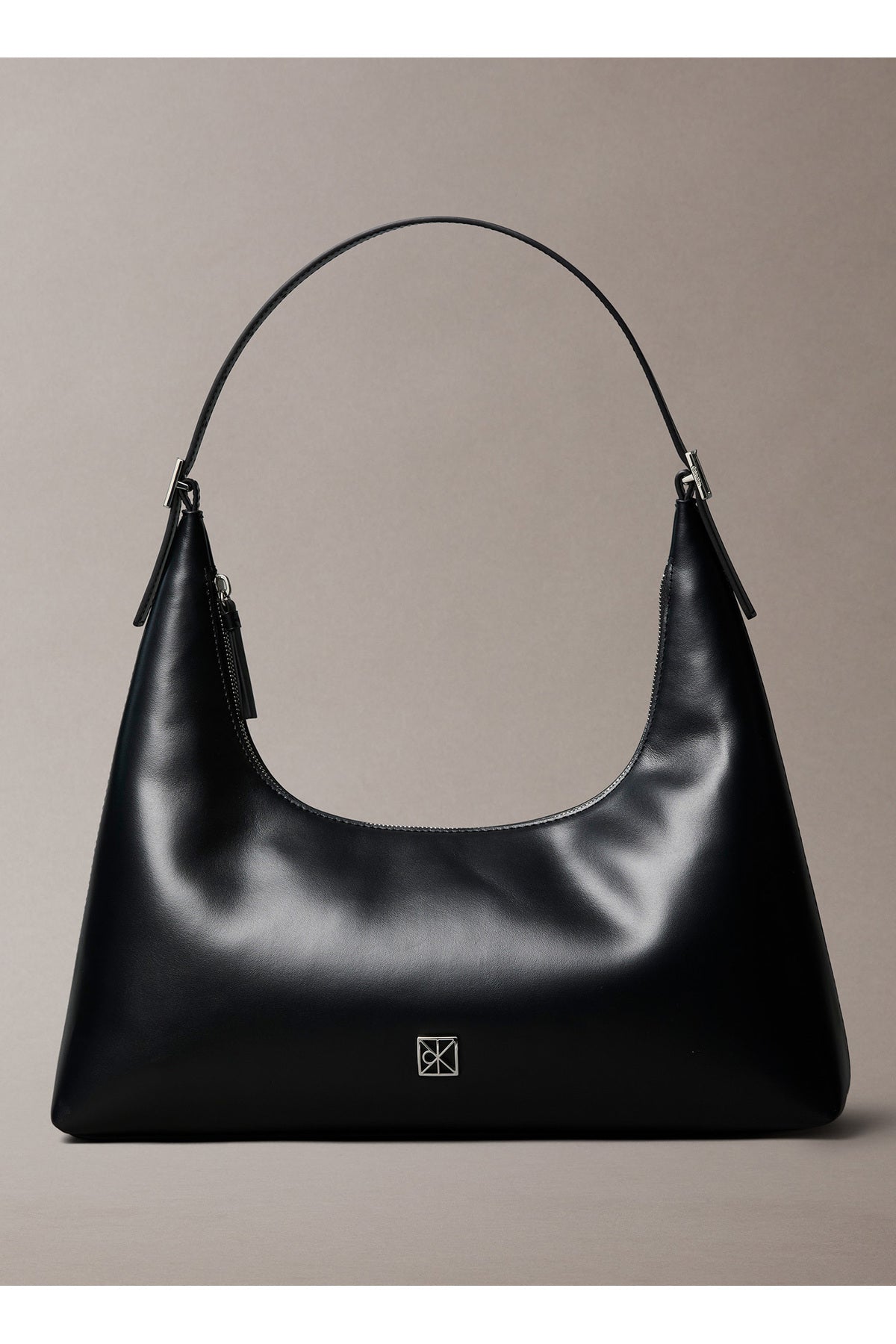 Calvin Klein HW LV04F3262G Kadın Omuz Çantası - Siyah