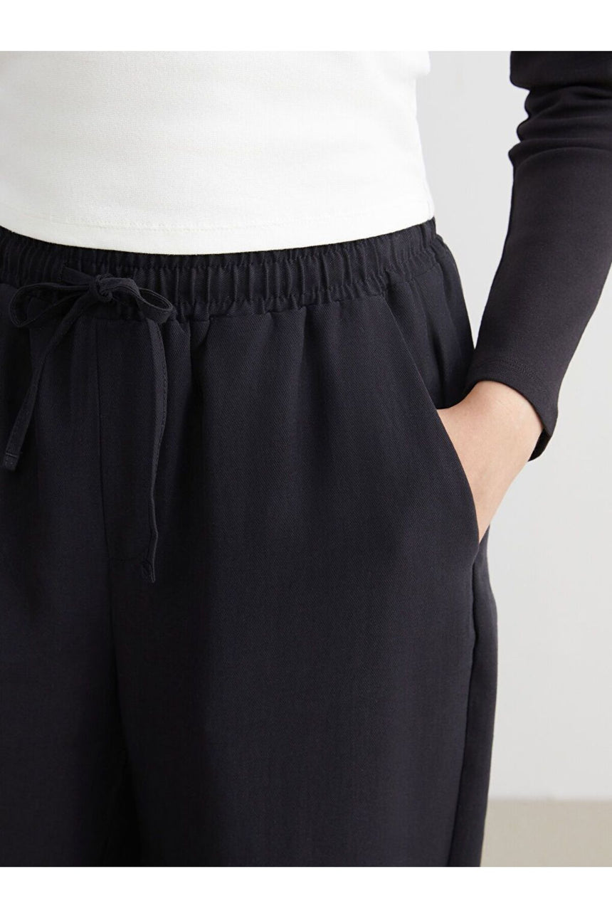 LC Waikiki Kadın Pantolon W5IA93Q8 - Siyah