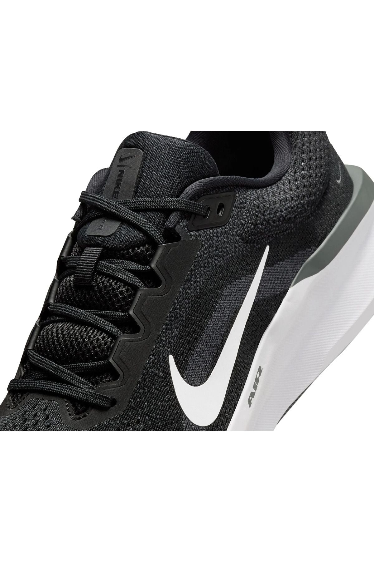 Nike Air Winflo 11 Erkek Koşu Ayakkabısı FJ9509 - Siyah Beyaz