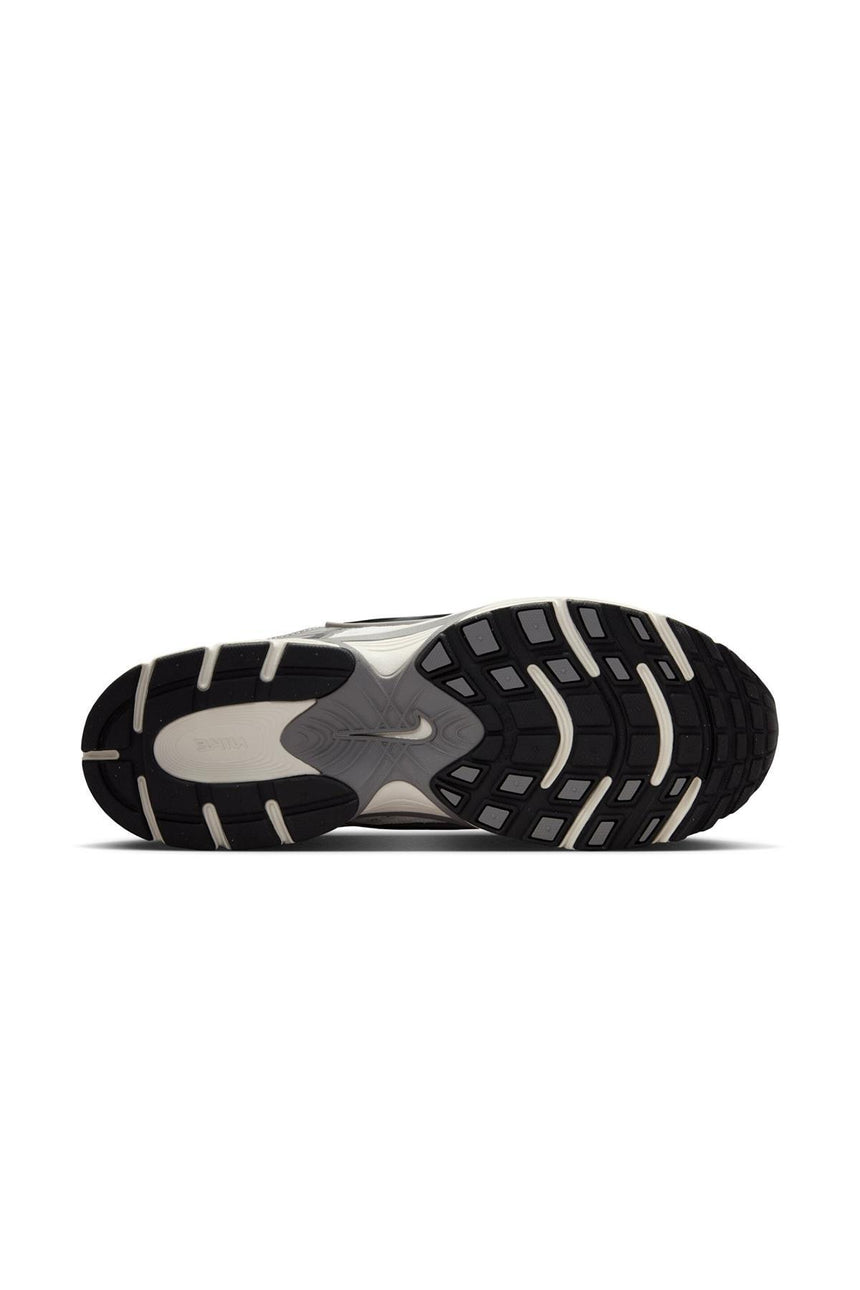 NIKE HJ5228 V5 RNR - Siyah