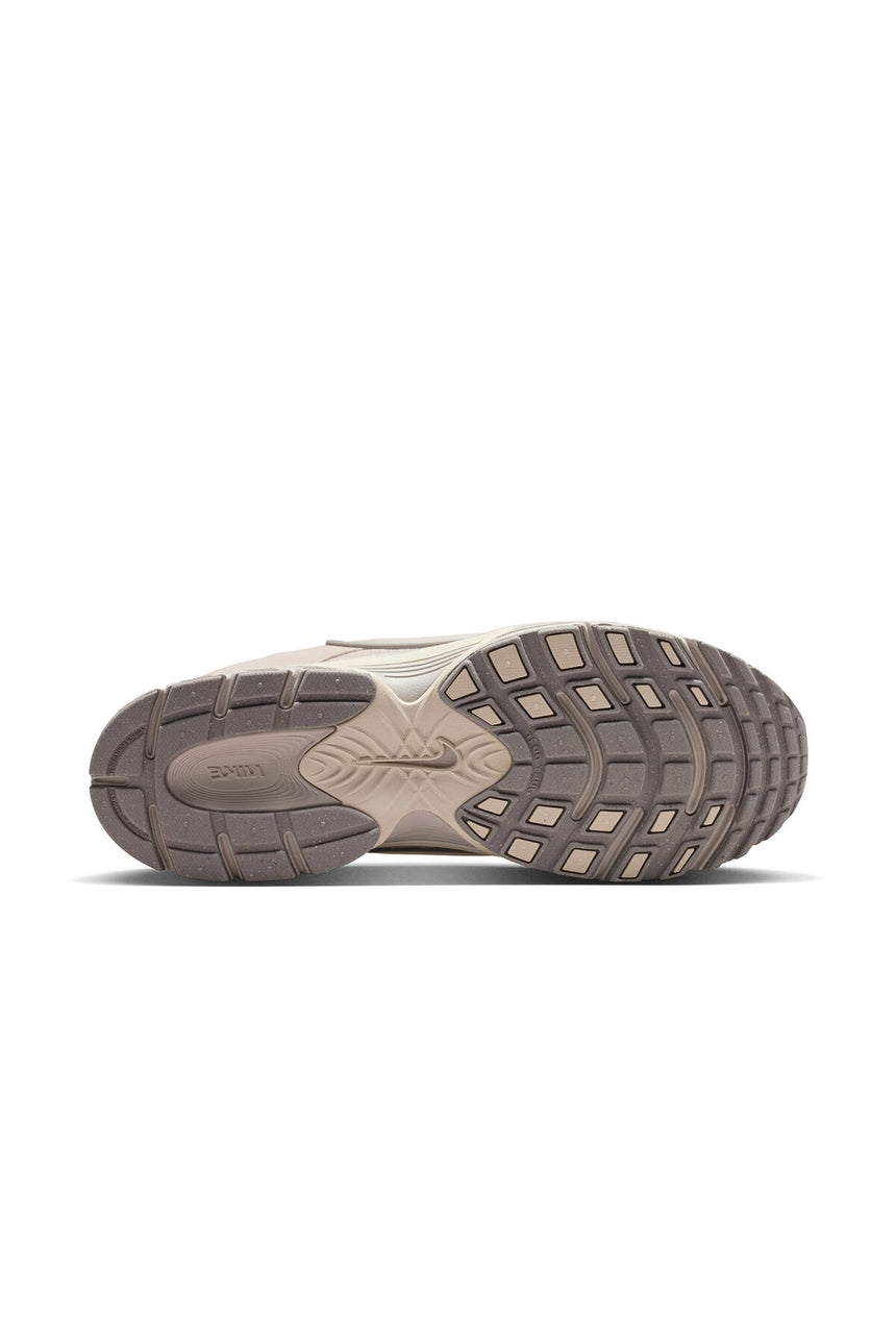 NIKE II6292 V5 RNR - Kahverengi