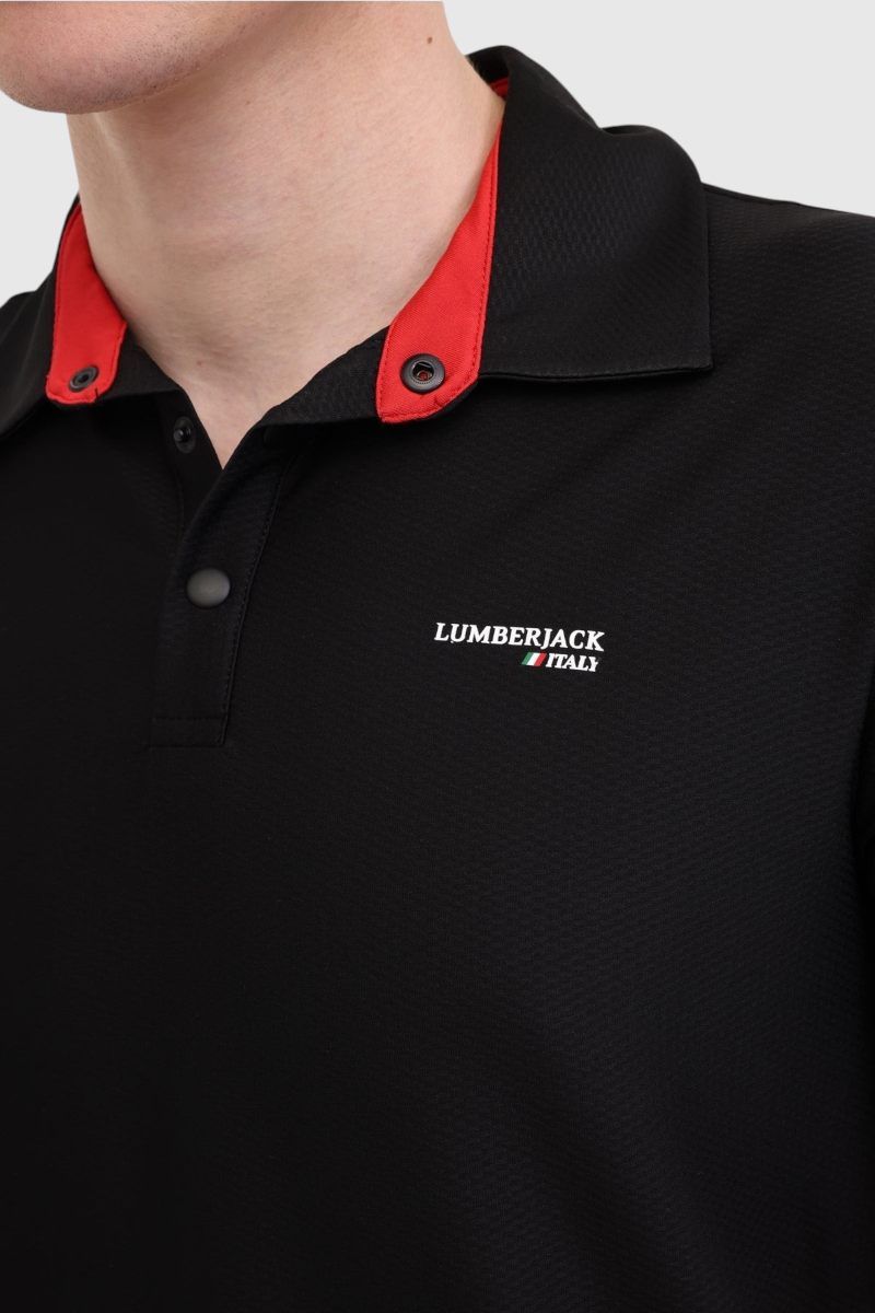 Sporline Lumberjack siyah erkek polo yaka tişört, kırmızı yaka detaylı ve göğüs kısmında marka logolu