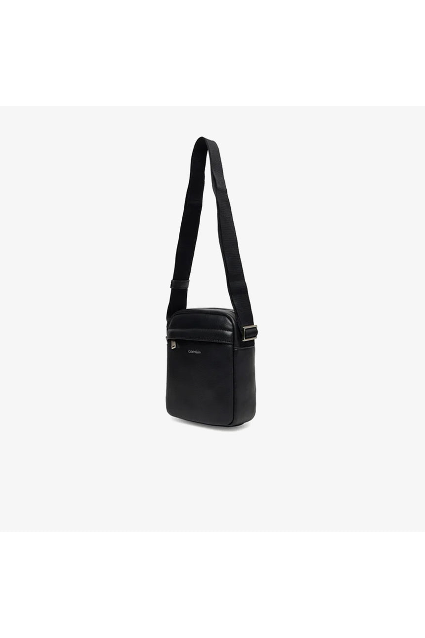 Calvin Klein Erkek RAISED REPORTER LV04D3160G - Siyah