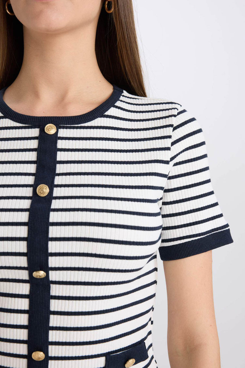 Defacto Kadın Short Sleeve T-Shirt C2566Ax - Koyu Lacivert