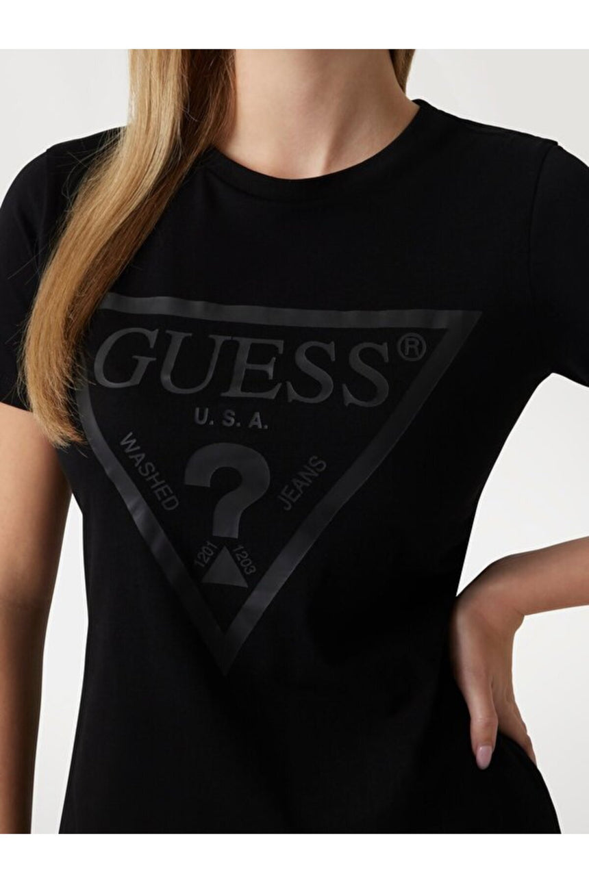 GUESS KADIN ADELE SS CN TEE V2YI07K8HM0 - Siyah