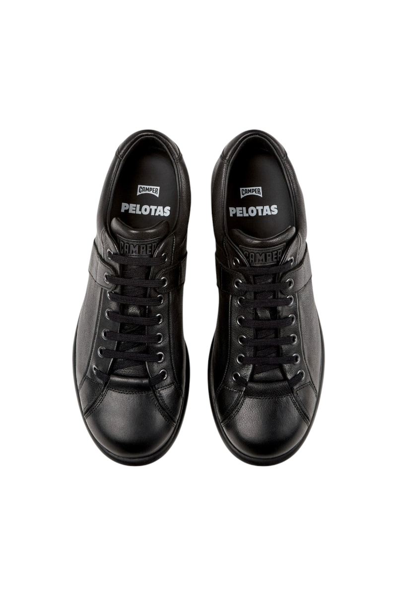 Sporline Camper Pelotas Ariel siyah deri erkek sneaker, ikonik küre tabanlı tasarım, üstten görünüm.