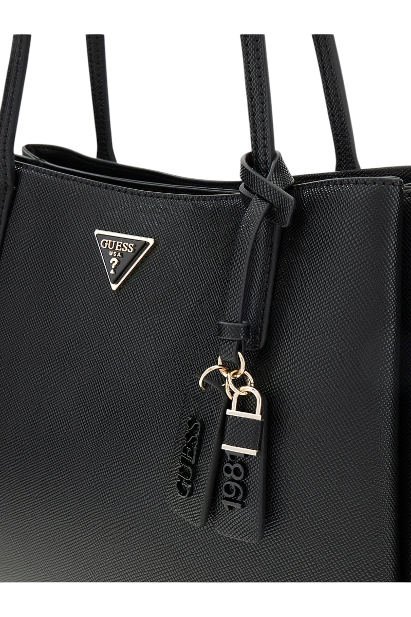 Sporline Guess Noelle II mavi kadın tote çanta, ön yüzünde metal logo detayı ve şık askı süslemeleri ile.