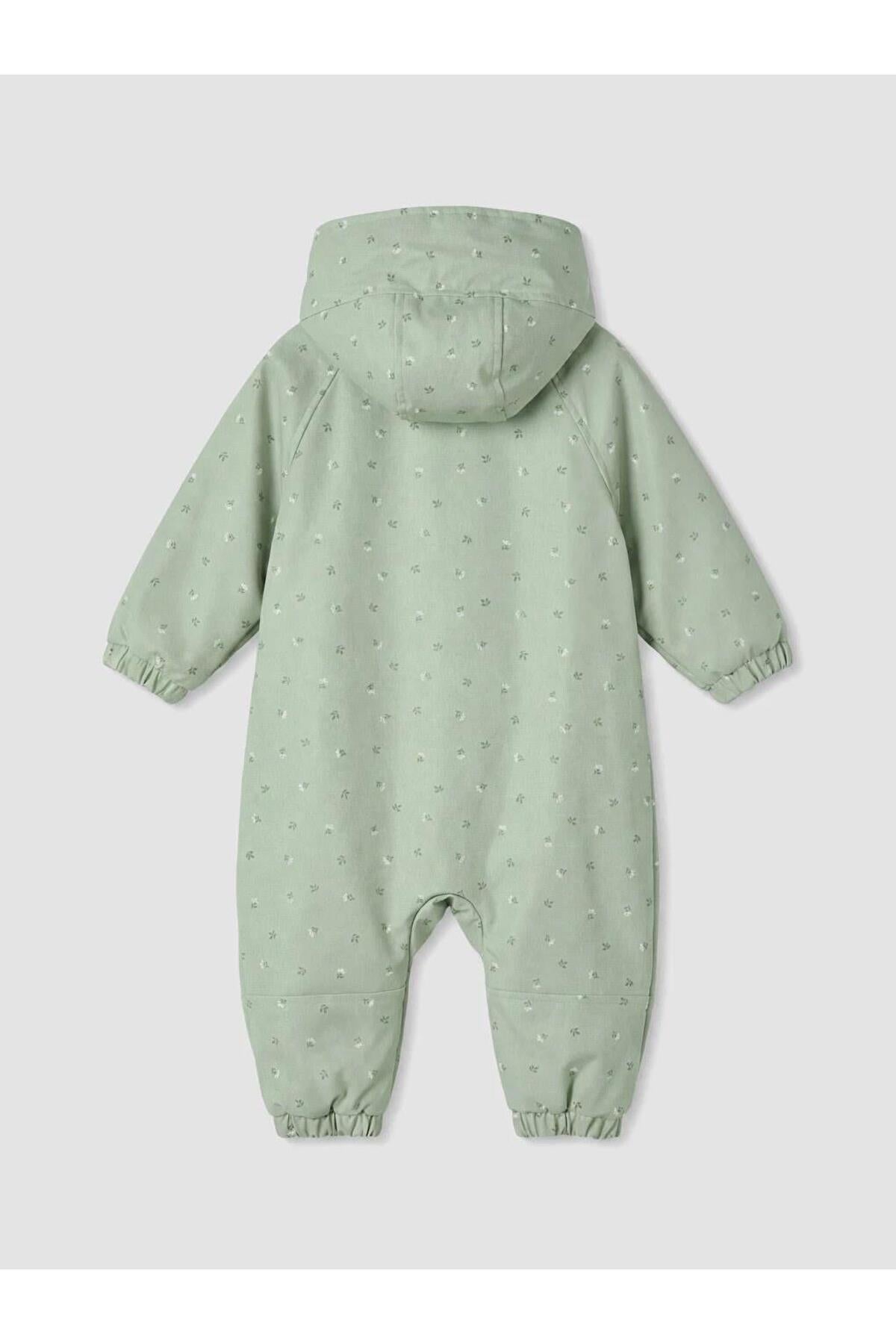 LC Waikiki Kız Bebek Astronot Tulum W60171B1 - Açık Yeşil