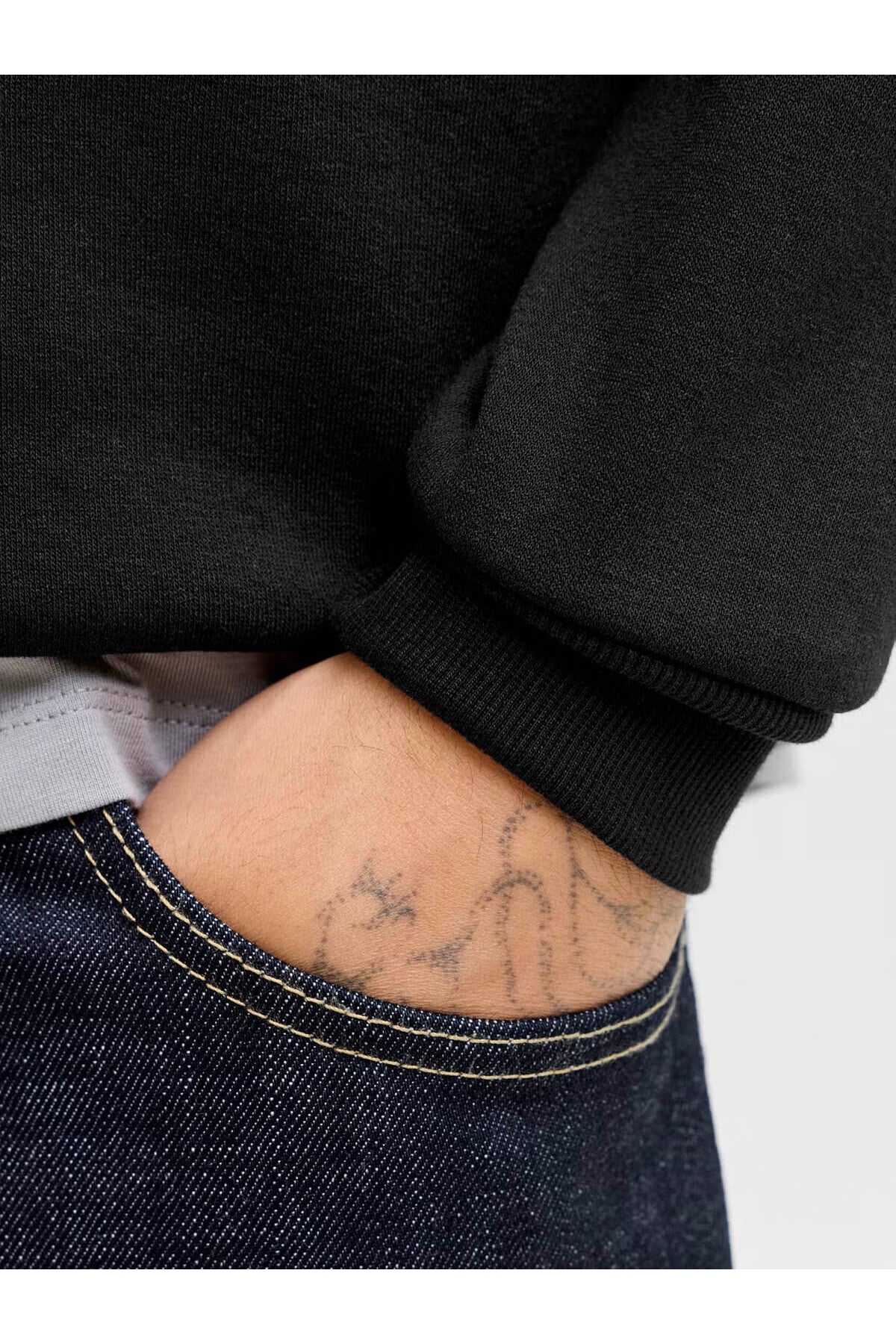 Jack & Jones Bradley Erkek Sweatshirt 12249341 - Siyah