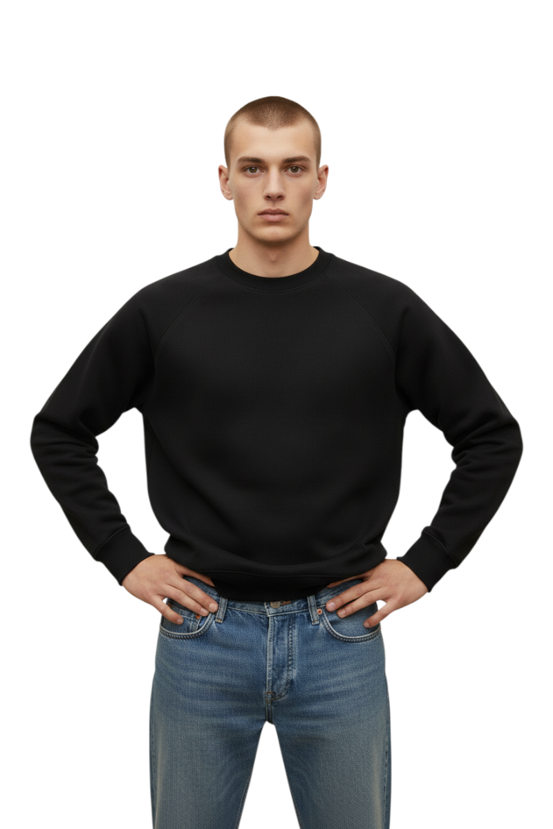 Sporline Timberland Exeter River siyah bisiklet yaka erkek sweatshirt giyen model