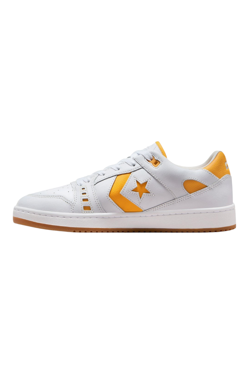 Sporline Converse AS-1 Pro beyaz deri sneaker, yan kısımlarında sarı yıldız detaylı ve kauçuk tabanlı spor ayakkabı.