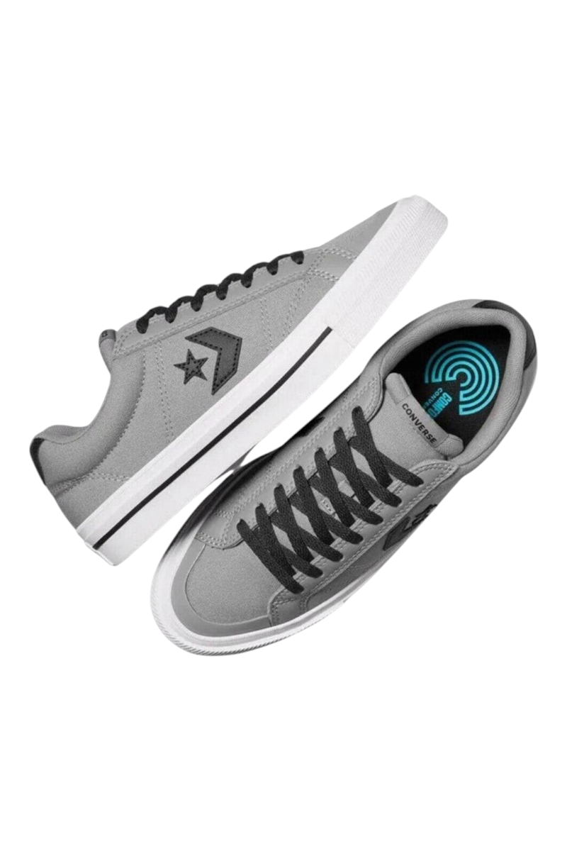 Sporline Converse Sport Casual gri renkli, siyah bağcıklı ve yan kısımlarında ikonik yıldız logolu spor ayakkabı