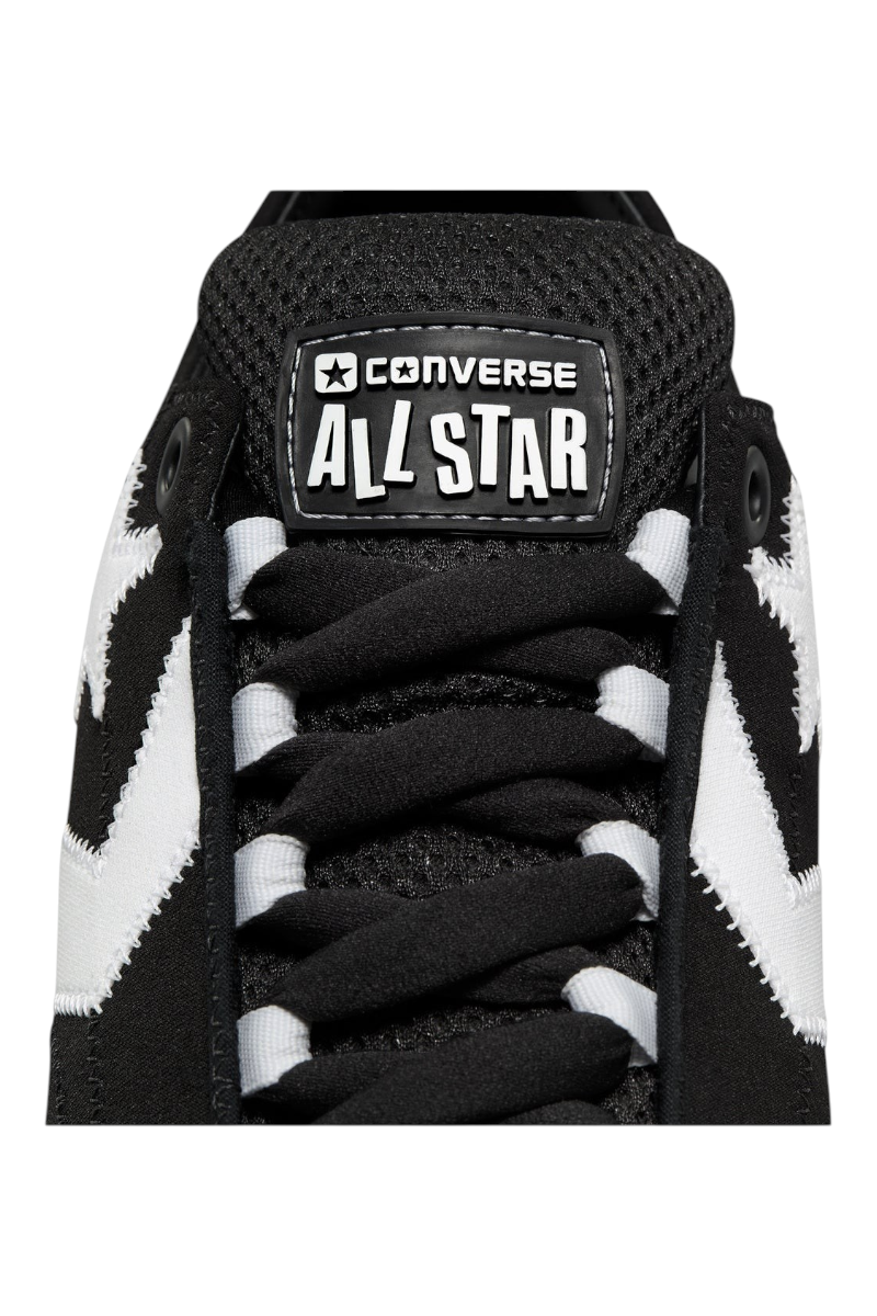 Sporline Converse Star Player Puff siyah deri spor ayakkabı, dildeki ikonik All Star logosu ve geniş bağcık detayı.