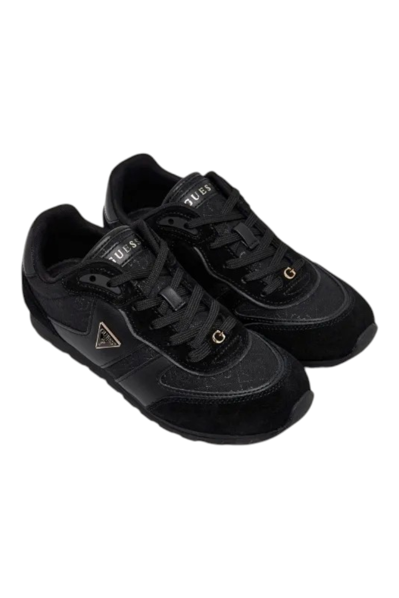 Sporline Guess siyah poliüretan kadın sneaker, üzerinde altın renkli G logosu ve bağcıklı tasarım detayları ile.
