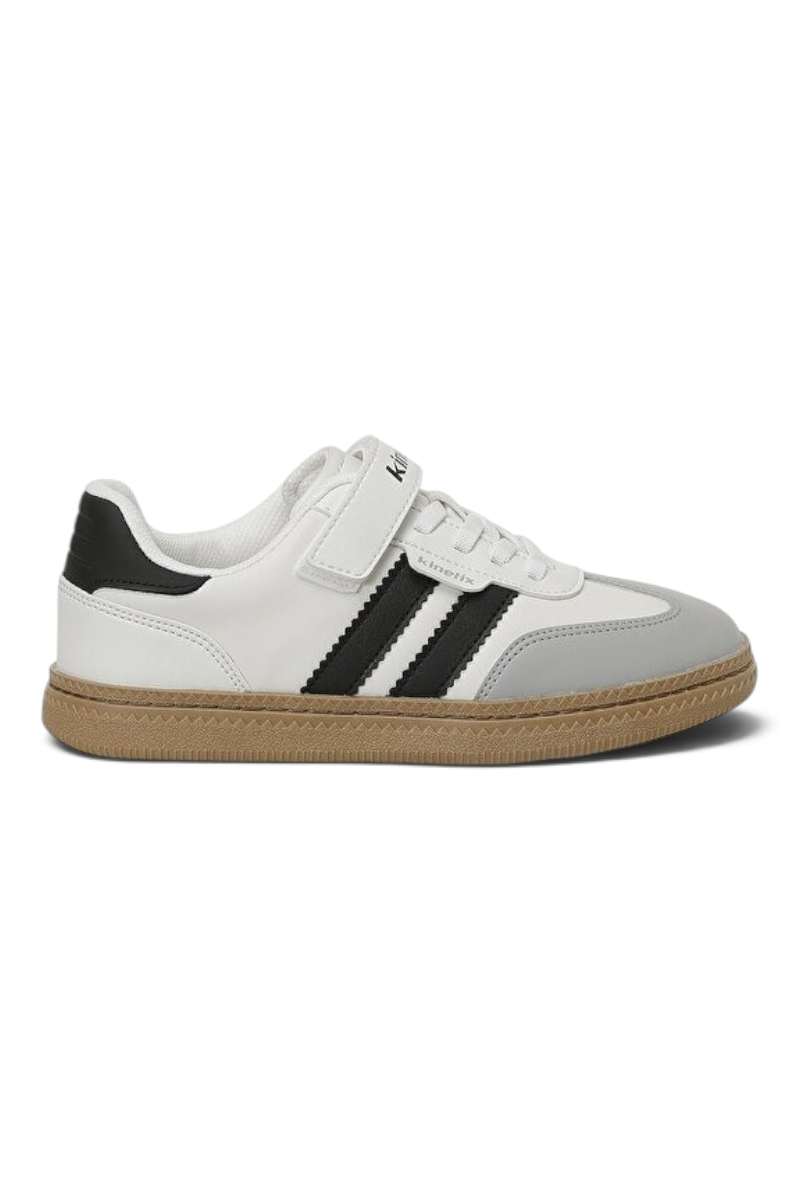 Sporline Kinetix 6P Mavner beyaz PU çocuk sneaker, siyah detaylı ve kauçuk tabanlı spor ayakkabı