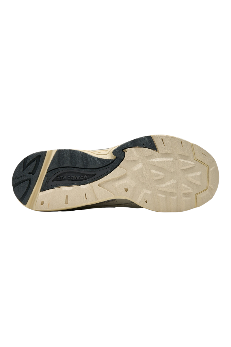 Sporline New Balance 878 gri unisex spor ayakkabı taban detayı