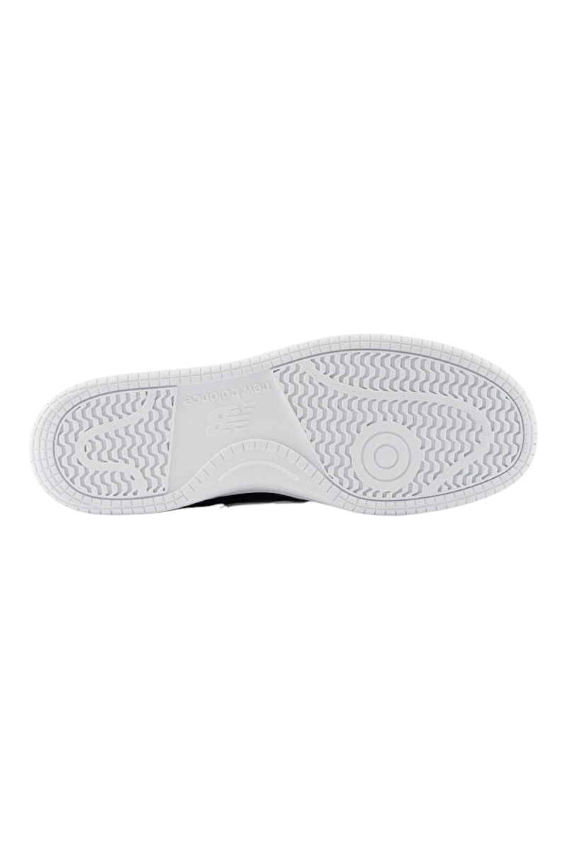 Sporline New Balance BB480LBT unisex spor ayakkabının beyaz renkli kauçuk dış taban detayı