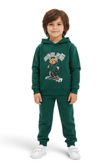 Sporline marka koyu yeşil renkli, ayıcık baskılı, kapüşonlu çocuk sweatshirt ve eşofman altı takımı