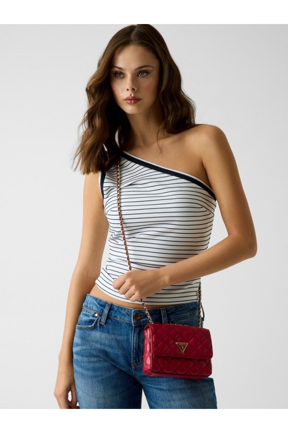 Guess Giully II Mini Kadın Omuz Çantası HWQG9673740 - Kahverengi