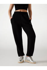 GUESS KADIN CECILIA SCUBA JOGGER V4BB13K7UW2 - Siyah