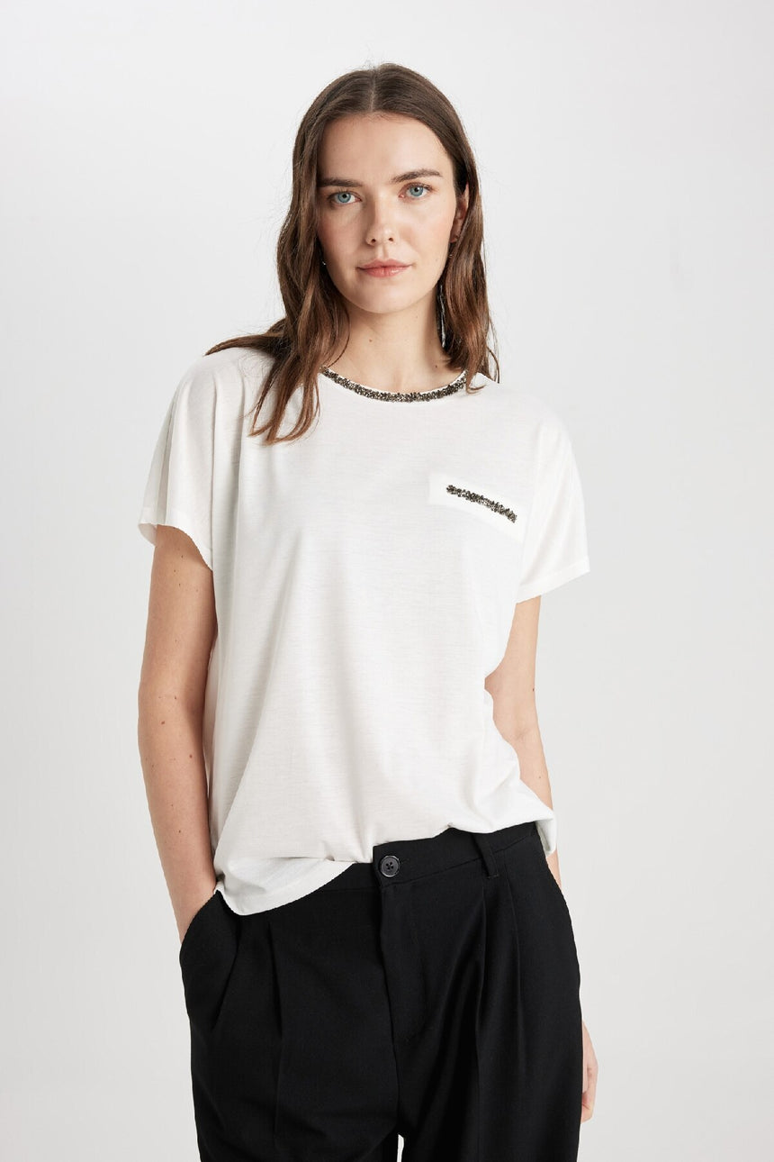 DeFacto K7701AZ Kadın T-Shirt - Ekru