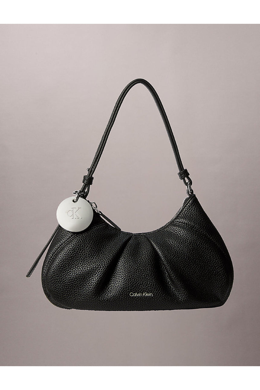 Calvin Klein Kadın ENGRAVED HW SMALL BAG LV04F3554G - Siyah