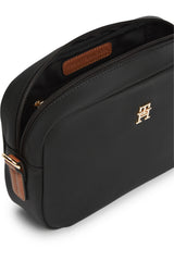 Tommy Hilfiger Kadın POPETTE CAMERA BAG AW0AW17704 - Siyah