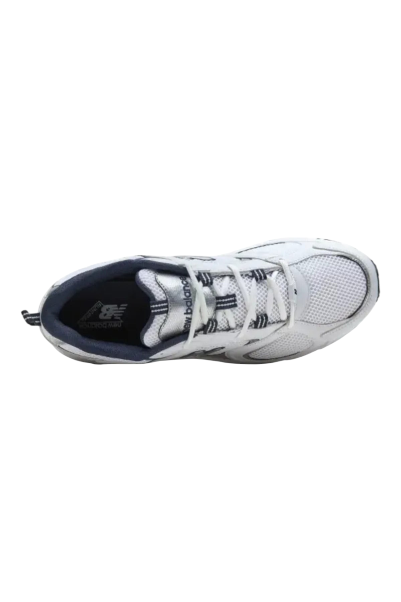 Sporline New Balance 408 beyaz unisex spor ayakkabı, file detaylı ve gümüş vurgulu şık tasarım