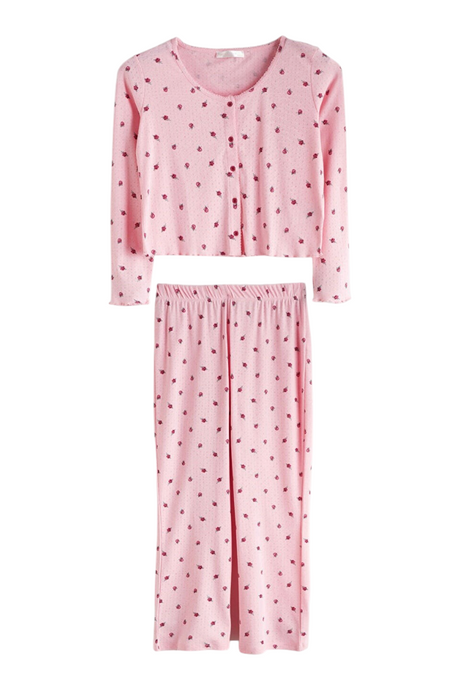 Sporline LC Waikiki açık pembe renkli, çiçek desenli, %100 pamuklu kadın pijama takımı