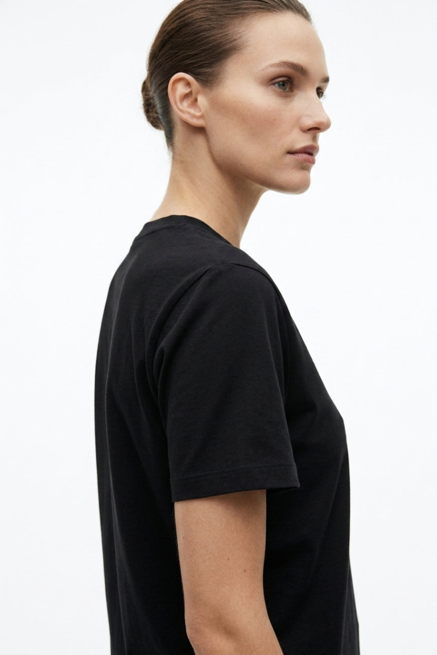 Calvin Klein Kadın SS 20s CLASSIC LOGO TEE LV047C856G - Siyah