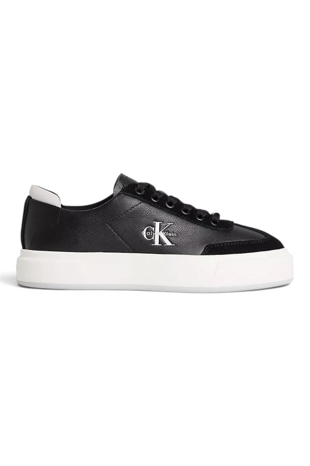 Sporline Calvin Klein siyah deri kadın sneaker, beyaz kalın tabanlı ve yan tarafta CK logolu günlük ayakkabı