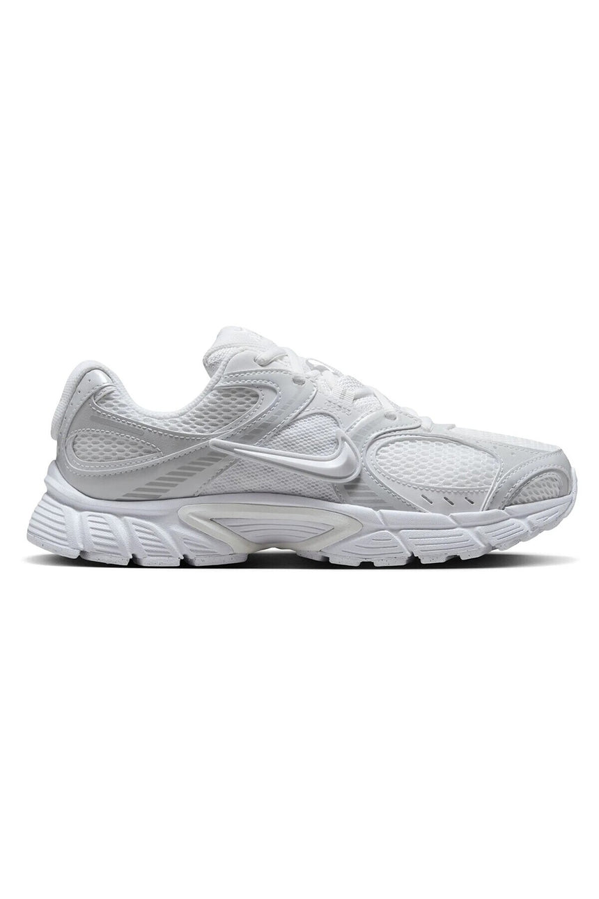 NIKE HQ7901 W V5 RNR - Beyaz