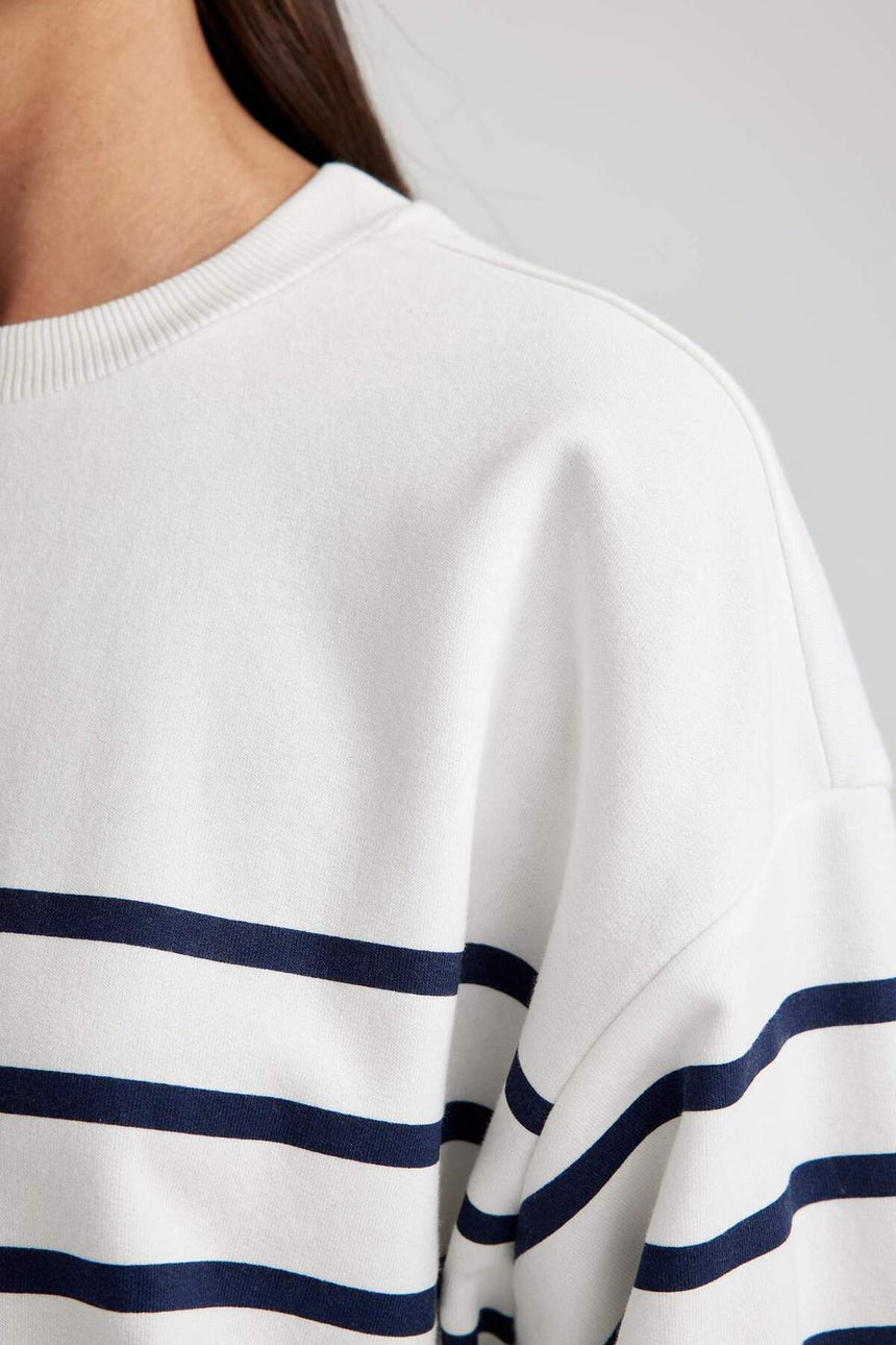 Defacto Kadın Sweat Shirt A9255Ax - Ekru