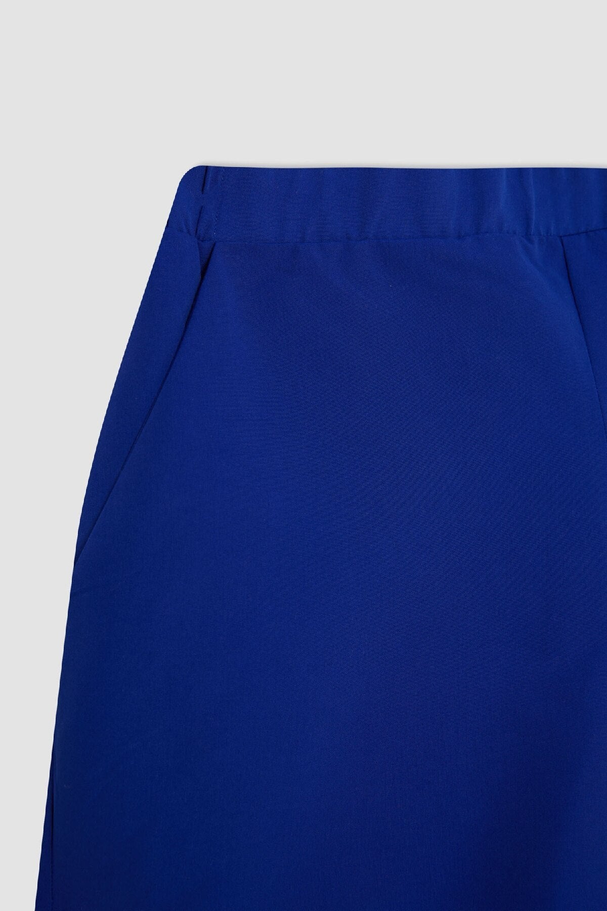 DEFACTO KADIN T5639AZTRK WOVEN SWIMMING SHORT - Parlak Mavi