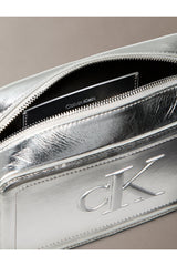 Calvin Klein Bold CK Metallic Camera Bag Kadın Omuz Çantası LV04F3331G - Çok Renkli