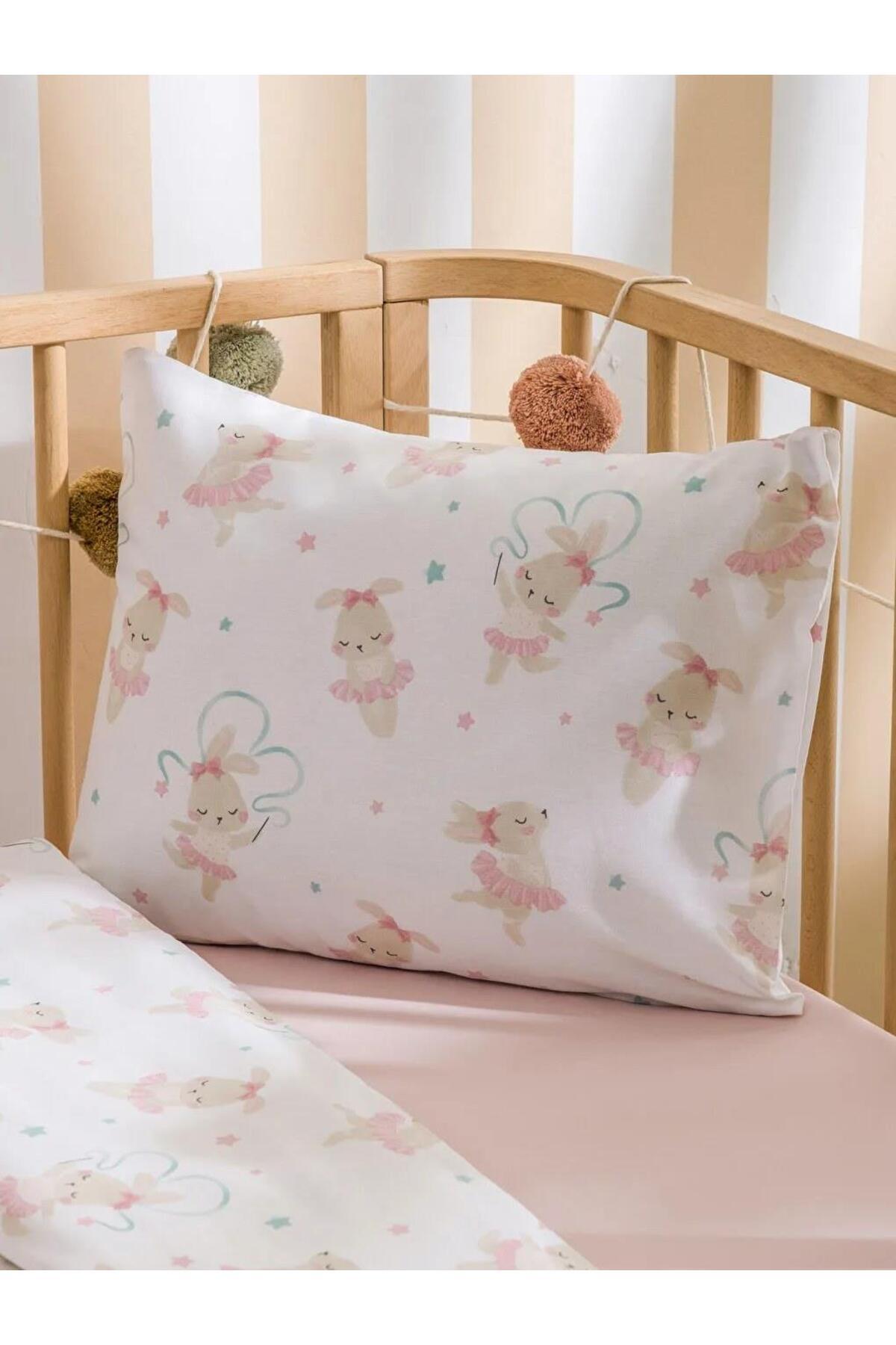 LC Waikiki Home Tavşan Baskılı Bebek Nevresim Takımı S6KR04B1 - Karışık