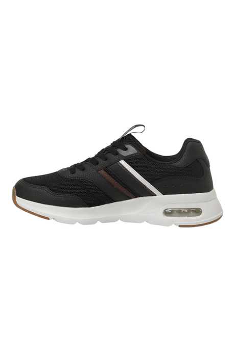 Sporline Kinetix Colonel TX siyah tekstil erkek sneaker, yan profil görünümü ve beyaz tabanlı spor ayakkabı tasarımı.