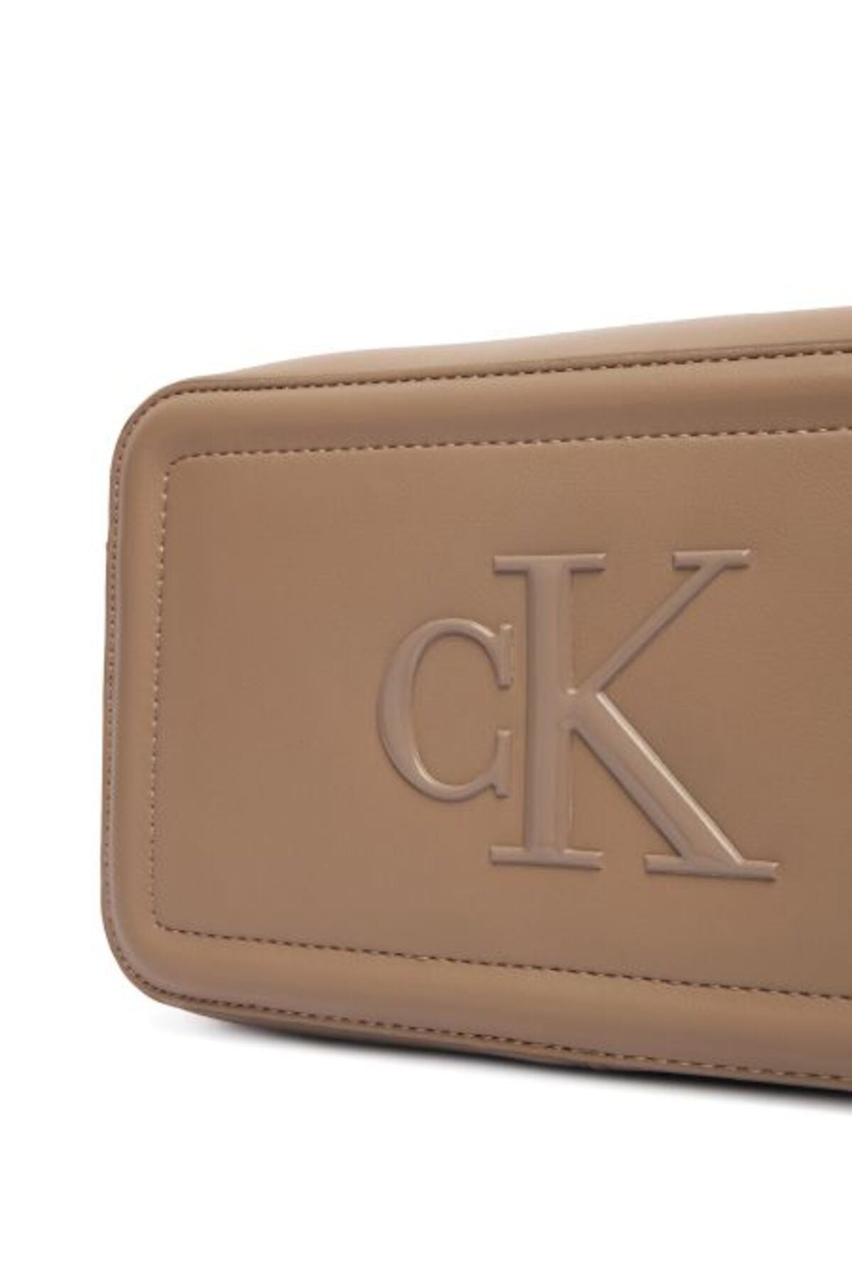 Calvin Klein Bold CK Camera Bag Kadın Omuz Çantası LV04F3220G - Kahverengi/Bej